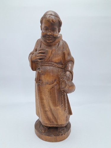 Alte holzfigur mönch mit - holzfigur,