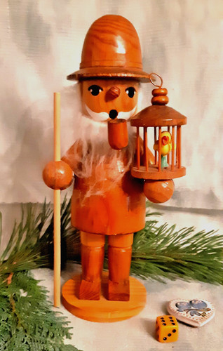 Alte dezente holz figur - alte,