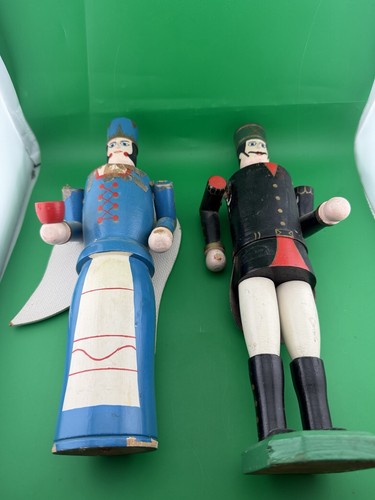 Alte holzfiguren - 2,