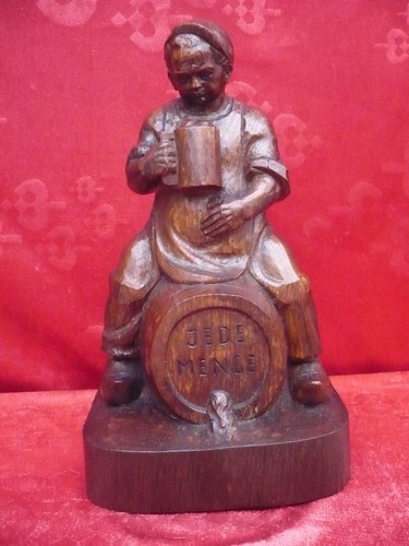 Schöne alte holzfigur - schöne,alte, holzfigur__mann
